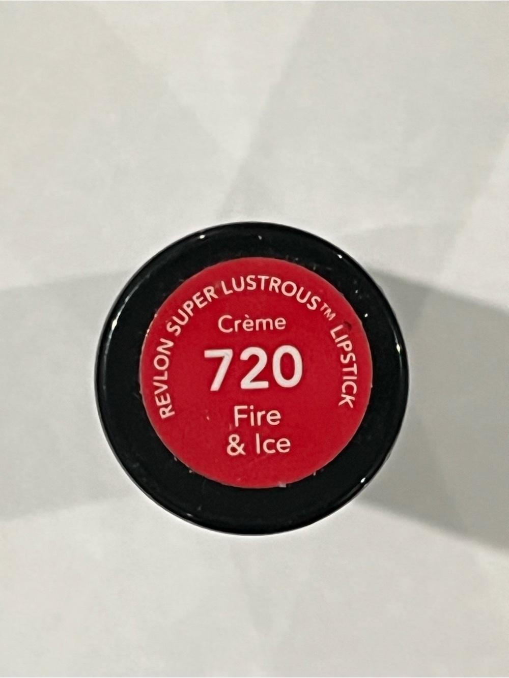 Revlon Lipstick in Black & Gold Tube Creme 720 Fire & Ice